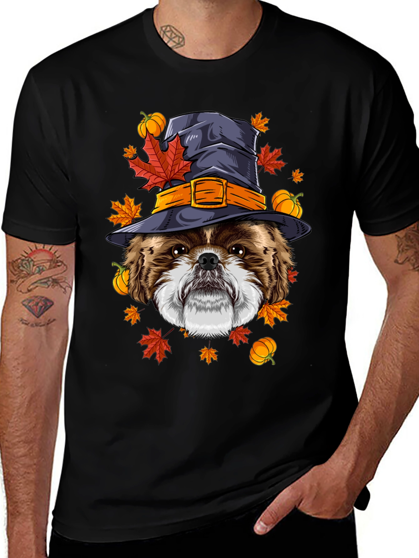 Camiseta Negra con Diseño de Perro Bruja Otoñal