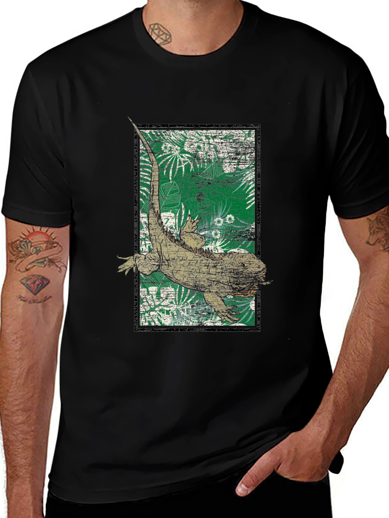 Camiseta Negra con Diseño de Iguana Tropical