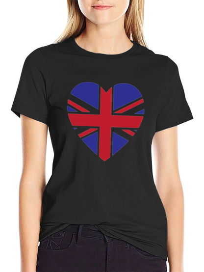 Camiseta Negra con Corazón Bandera Británica