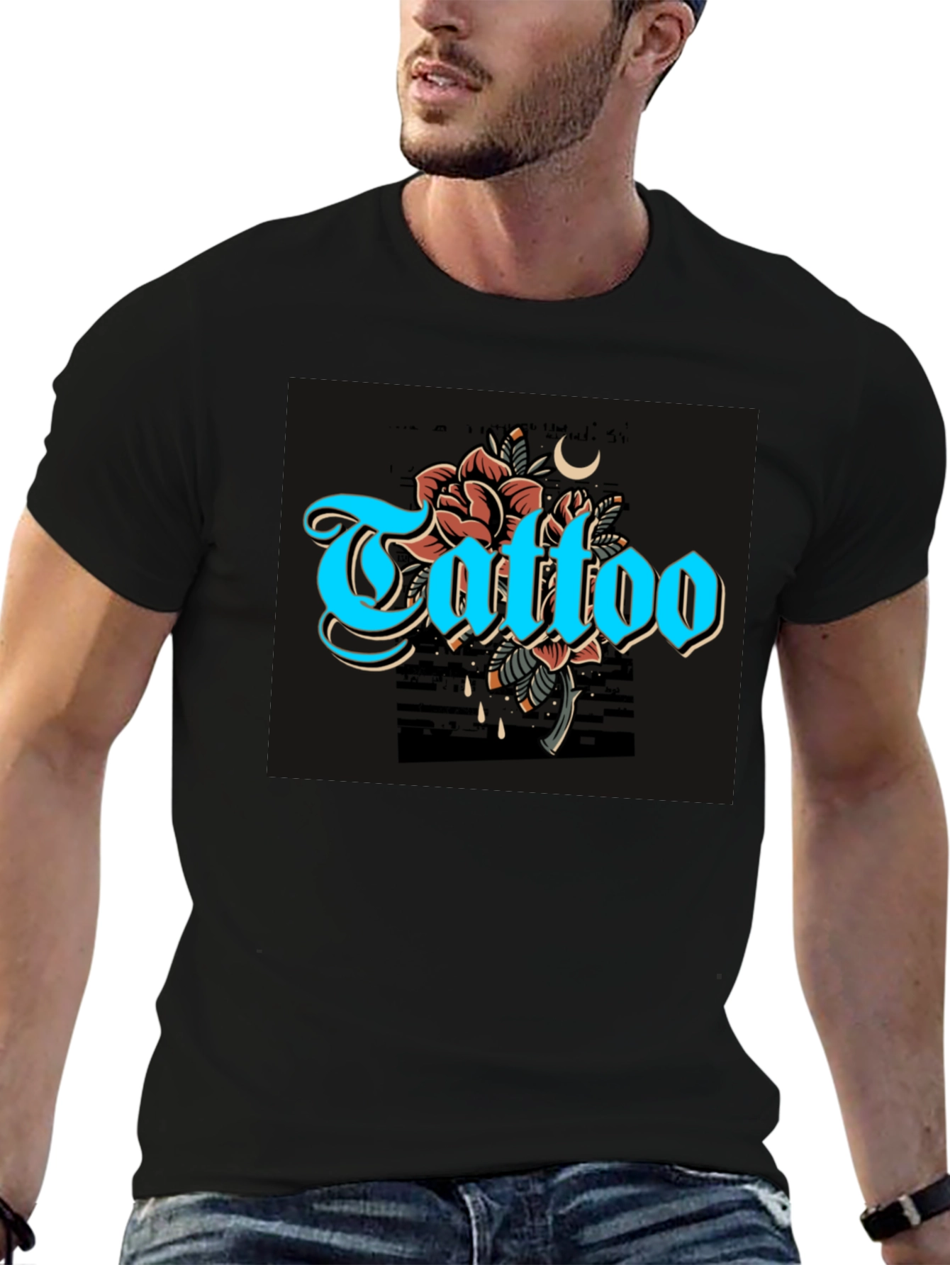 Camiseta Negra con Diseño de Tatuaje Floral
