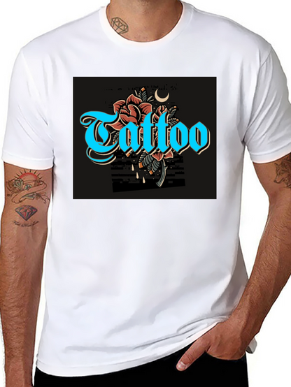 Camiseta Negra con Diseño de Tatuaje Floral