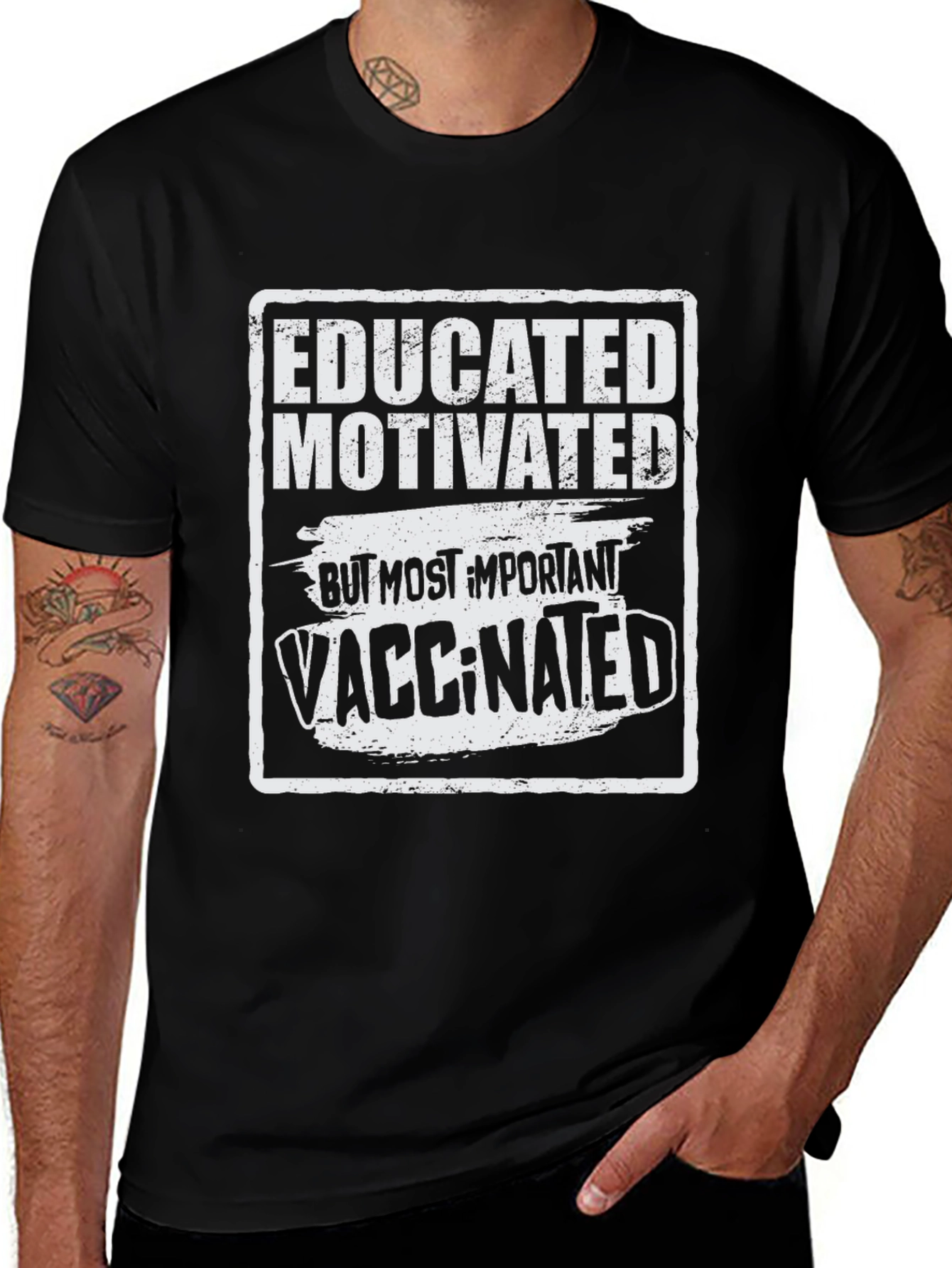 Camiseta Negra: Educado Motivado y Vacunado