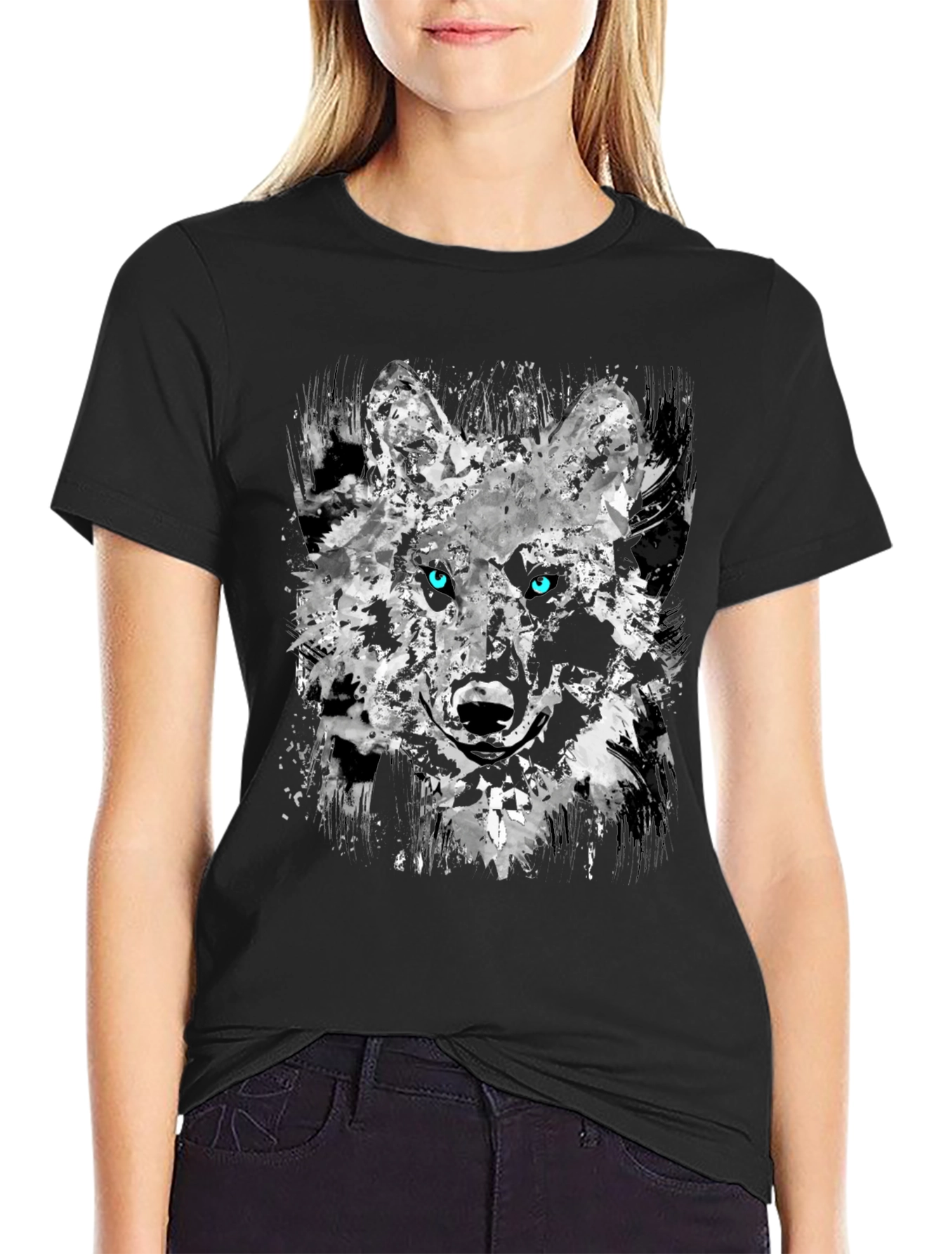 Camiseta Negra con Diseño Abstracto de Lobo
