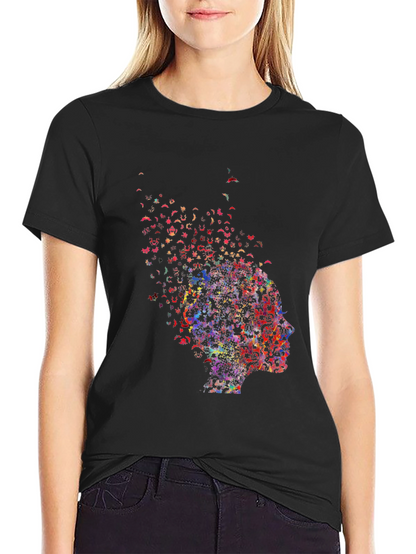 Camiseta Negra con Diseño Abstracto de Perfil Humano