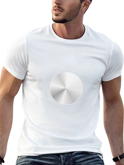 Camiseta Negra con Diseño Circular Metálico