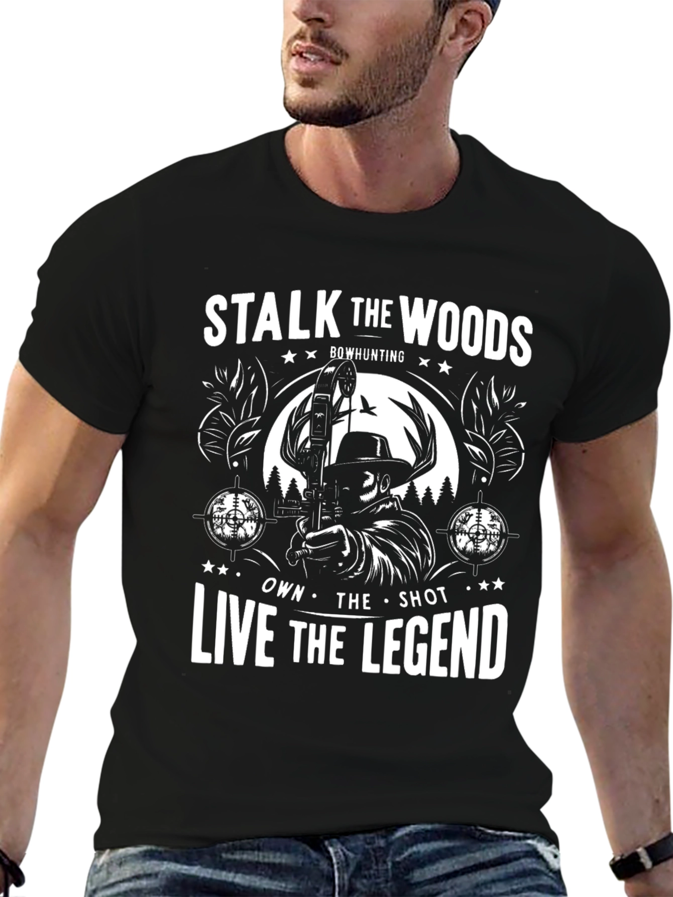 Camiseta Negra Acecha los Bosques de Caza con Arco