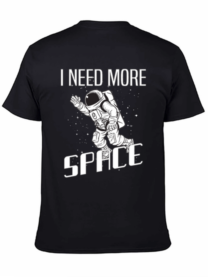 Camiseta Negra Necesito Más Espacio Astronauta