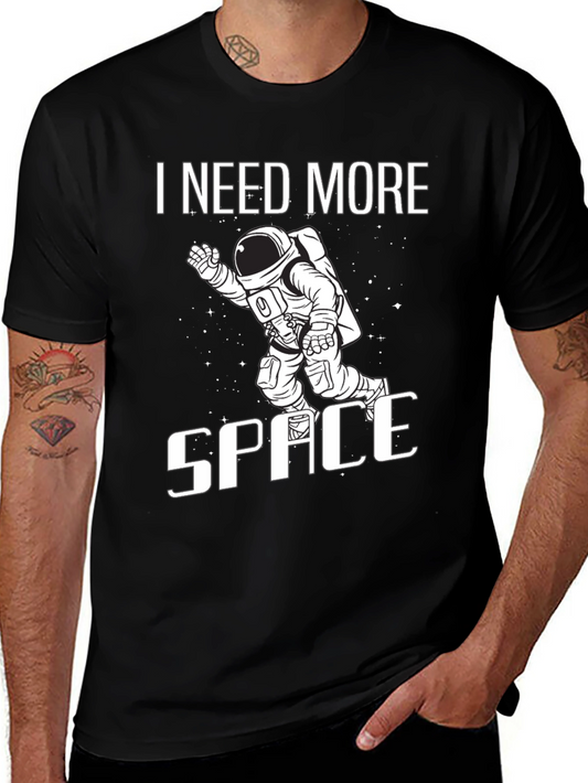 Camiseta Negra Necesito Más Espacio Astronauta