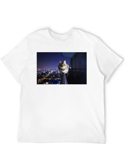 Camiseta Negra con Diseño de Gato Nocturno Urbano