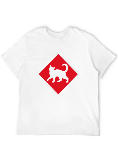 Camiseta Negra con Diseño de Gato en Diamante Rojo