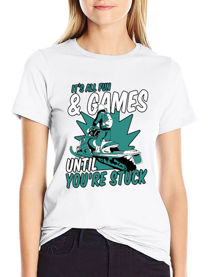 Camiseta Gráfica: Diversión y Aventuras en la Nieve