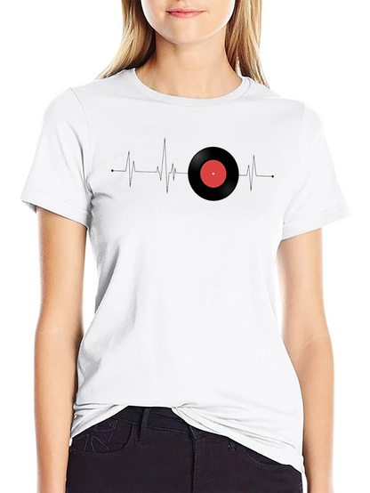 Camiseta Negra Ritmo Vinilo Corazón Musical