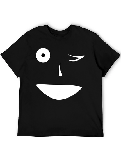 Camiseta Negra con Cara Sonriente y Ojo Guiñando