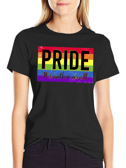Camiseta Negra con Diseño de Orgullo LGBTQ+