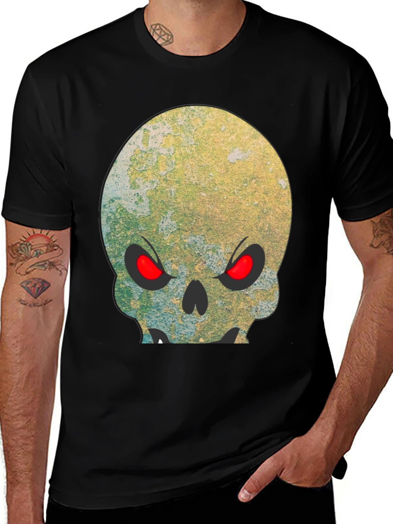 Camiseta Negra Calavera con Ojos Rojos
