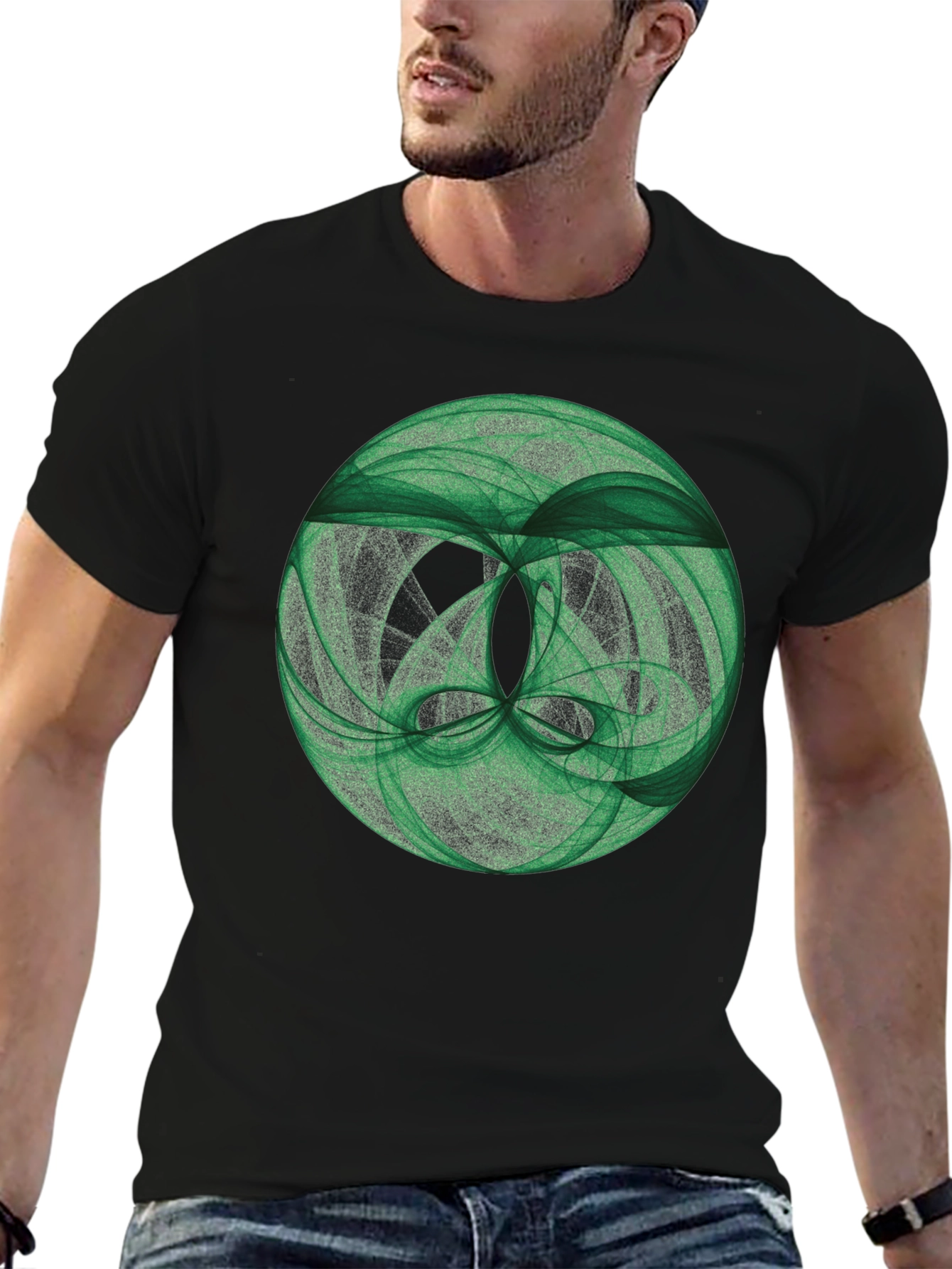 Camiseta Negra con Diseño Abstracto Verde
