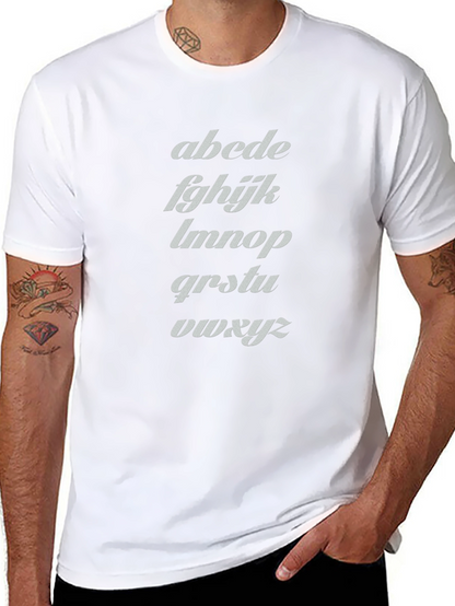 Camiseta Negra con Alfabeto Inclinado