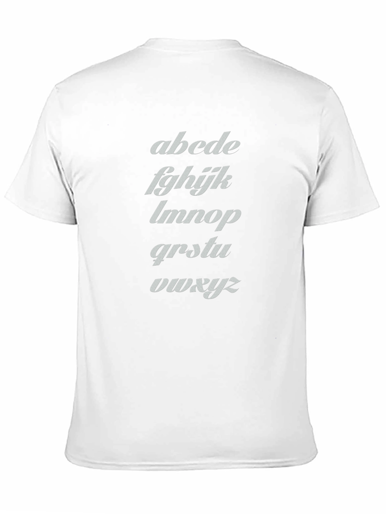 Camiseta Negra con Alfabeto Inclinado
