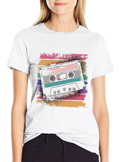 Camiseta Retro con Diseño de Cassette Old-Fashioned Love Songs