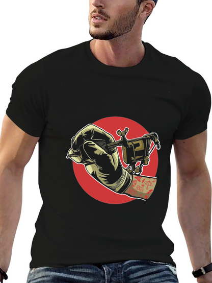 Camiseta Negra con Diseño de Tatuaje