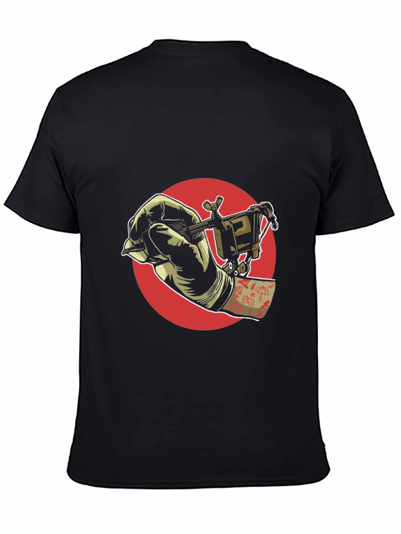 Camiseta Negra con Diseño de Tatuaje