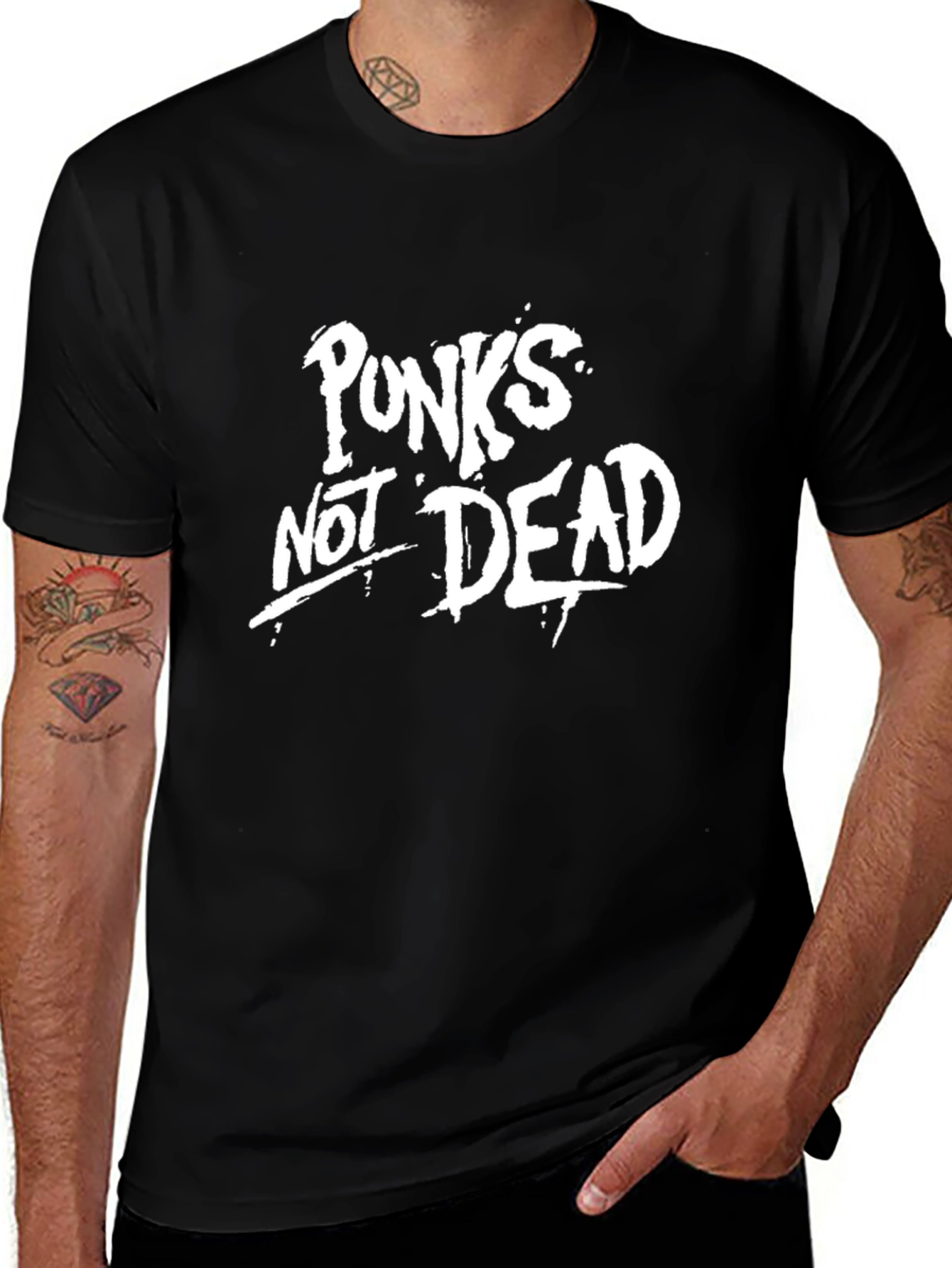 Camiseta Negra Punks Not Dead