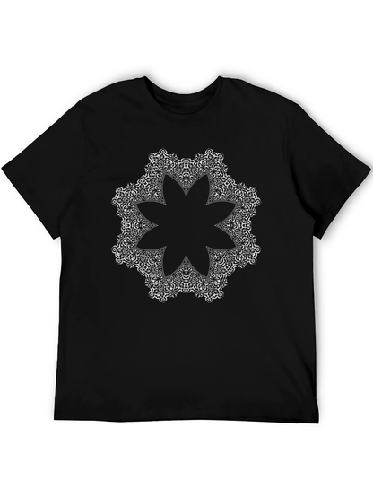 Camiseta Negra Mandala Floral Estampada