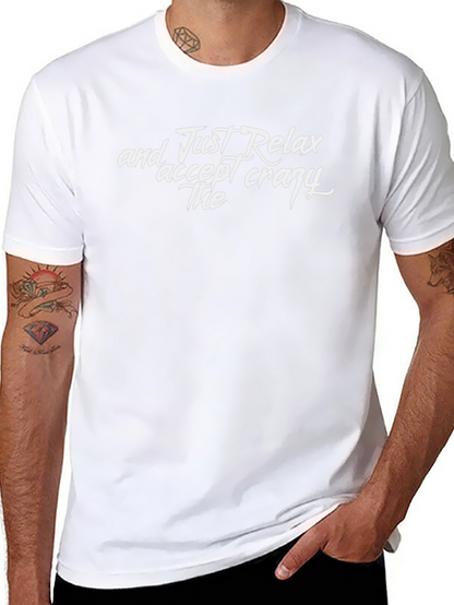 Camiseta Negra: Relájate y Acepta lo Loco