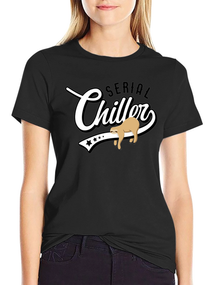 Camiseta Negra Serial Chiller con Diseño de Perezoso