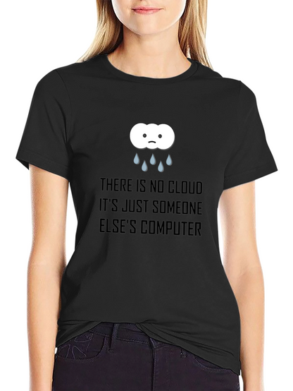 Camiseta Negra con Diseño de Nube Informática