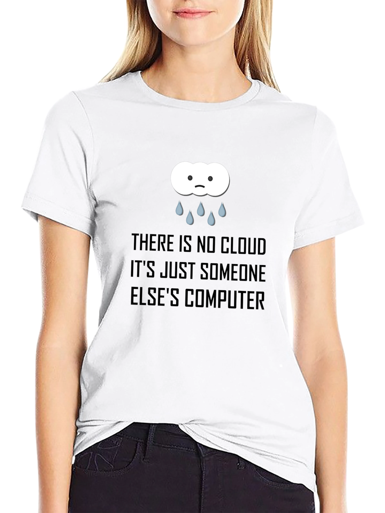 Camiseta Negra con Diseño de Nube Informática