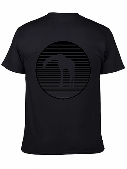 Camiseta Negra con Diseño de Jirafa Abstracta