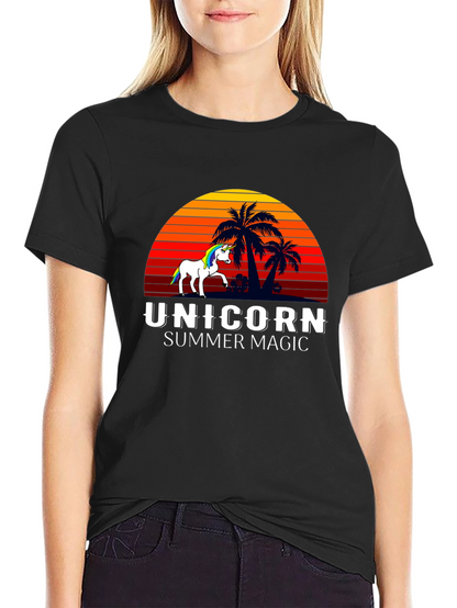Camiseta Negra Unicornio Magia de Verano