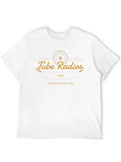 Camiseta Negra con Diseño de Radio a Tubo