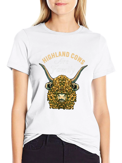 Camiseta Negra con Diseño de Vaca Highland Familiar