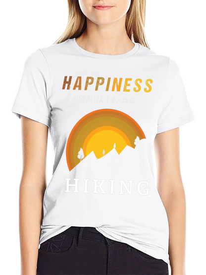 Camiseta Negra Happiness is Hiking