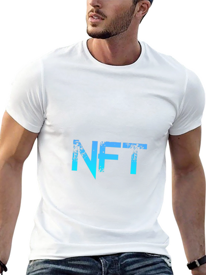Camiseta NFT Negra con Diseño Gráfico Degradado