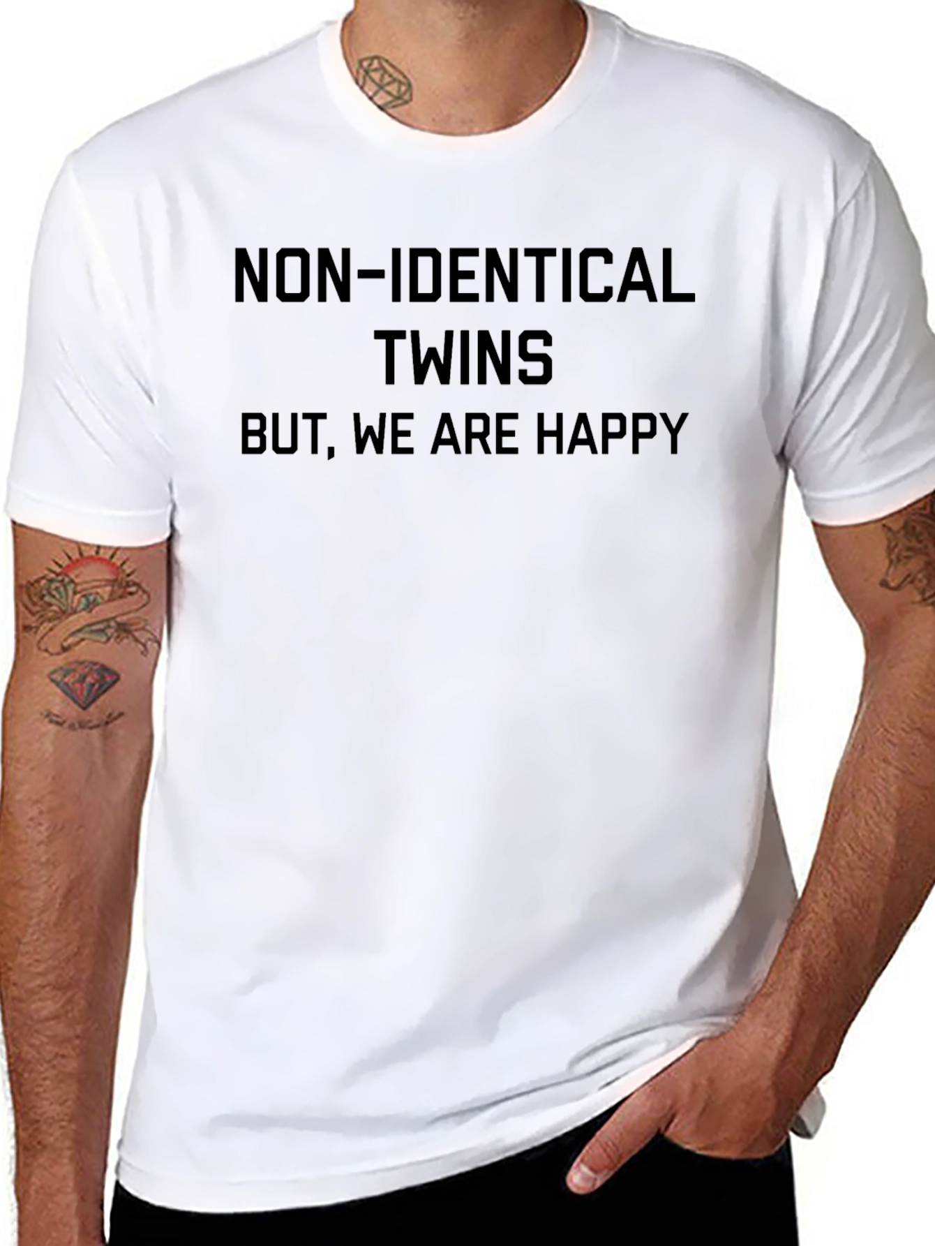 Camiseta Negra: Gemelos No Idénticos - ¡Felices!