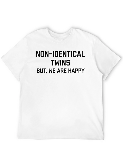 Camiseta Negra: Gemelos No Idénticos - ¡Felices!
