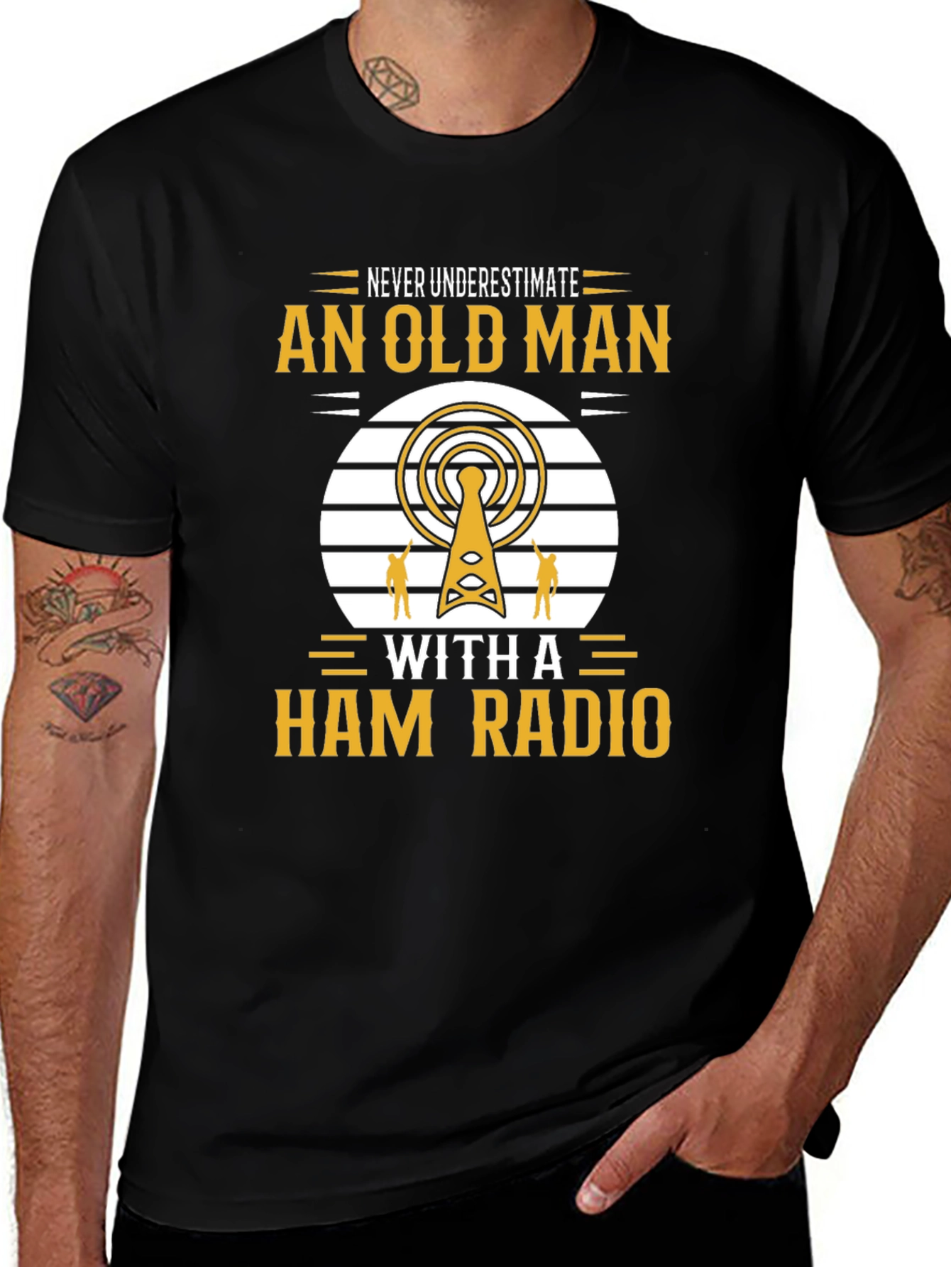 Camiseta Negra: Nunca Subestimes a un Radioaficionado