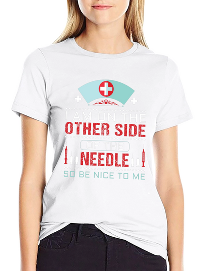 Camiseta Negra: Soy la enfermera ¡sé amable!