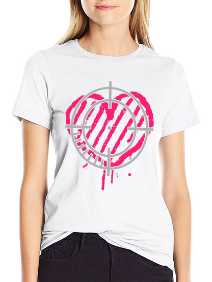 Camiseta Negra con Diana Corazón Rosa