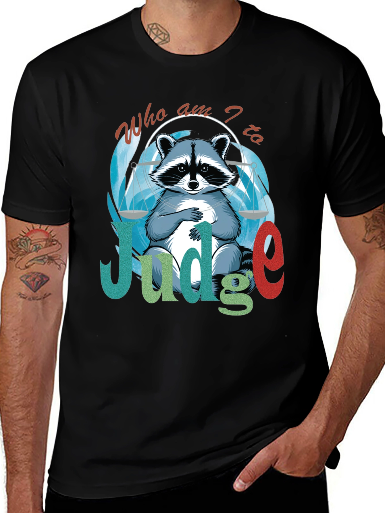 Camiseta Negra Soy el Juez con Diseño de Mapache
