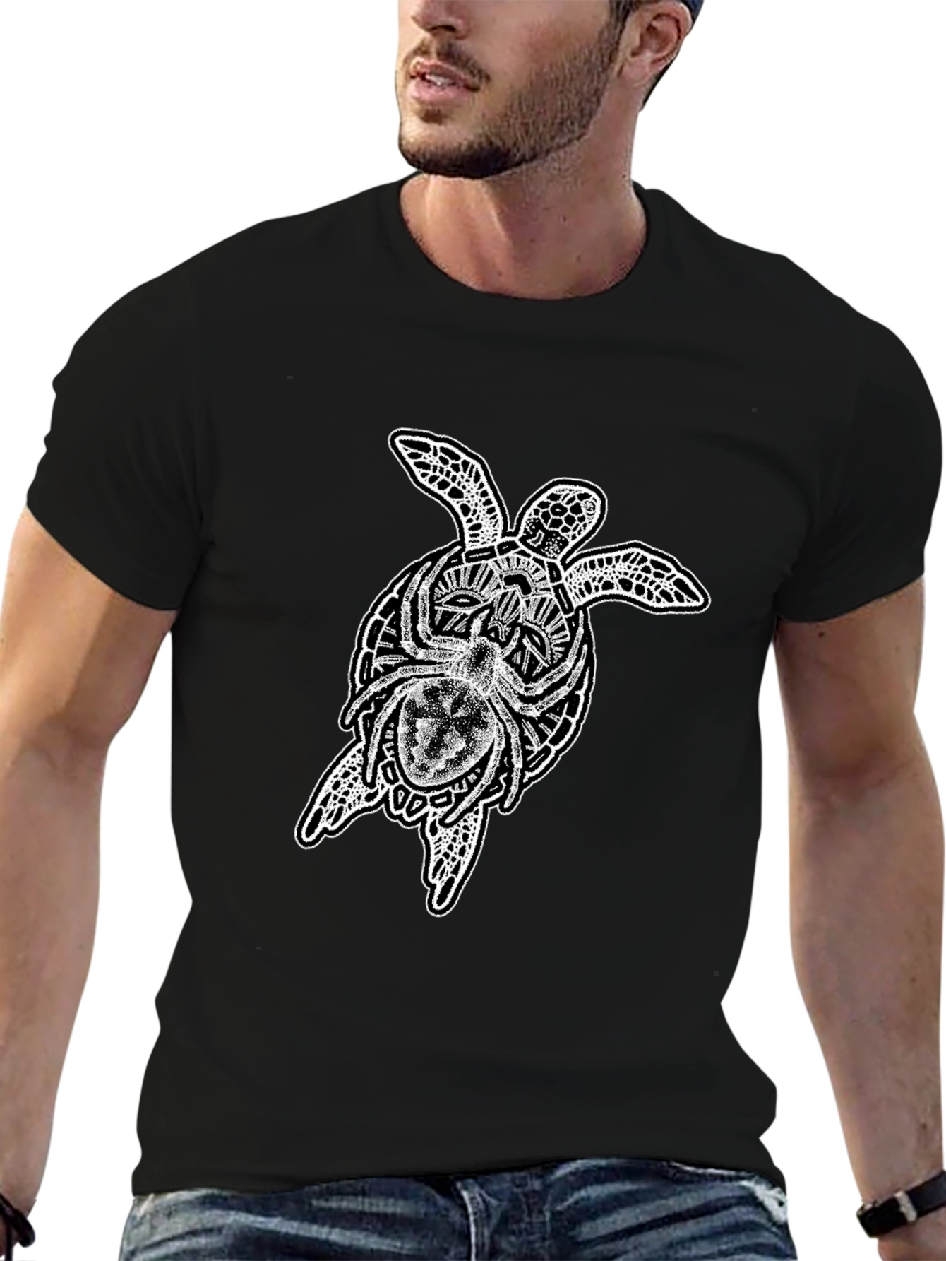 Camiseta Negra Hombre: Tortuga Tribal y Araña
