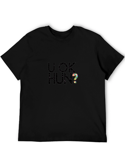 Camiseta Negra U OK Hun? Casual y Moderna