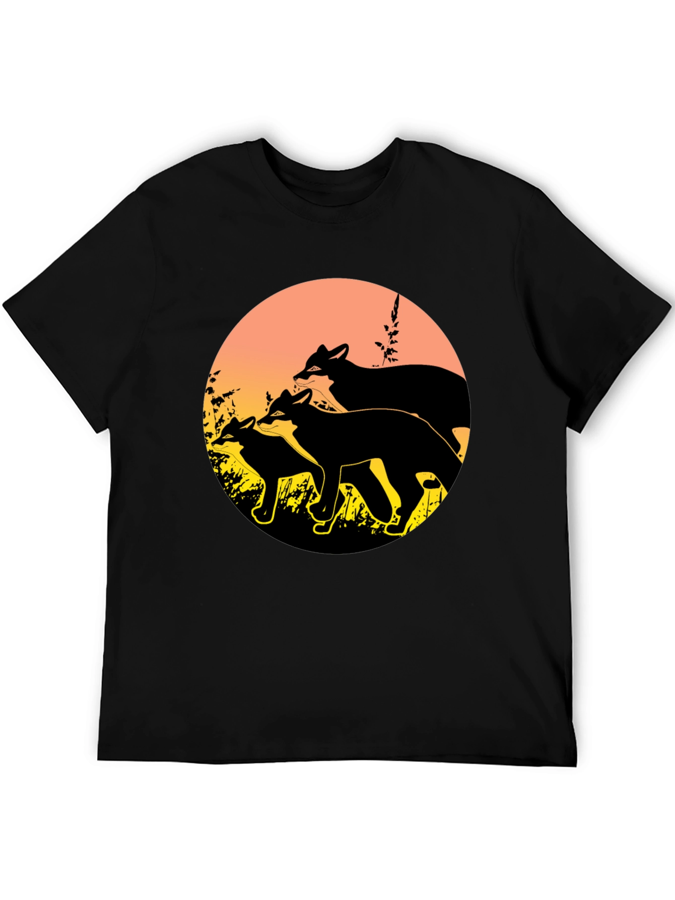 Camiseta Negra con Diseño de Zorros al Atardecer
