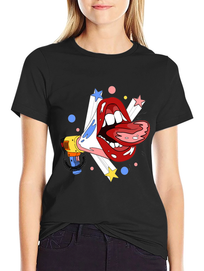 Camiseta Negra con Diseño de Boca y Megáfono