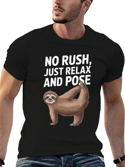 Camiseta Negra Relajada con Perezoso Yoga
