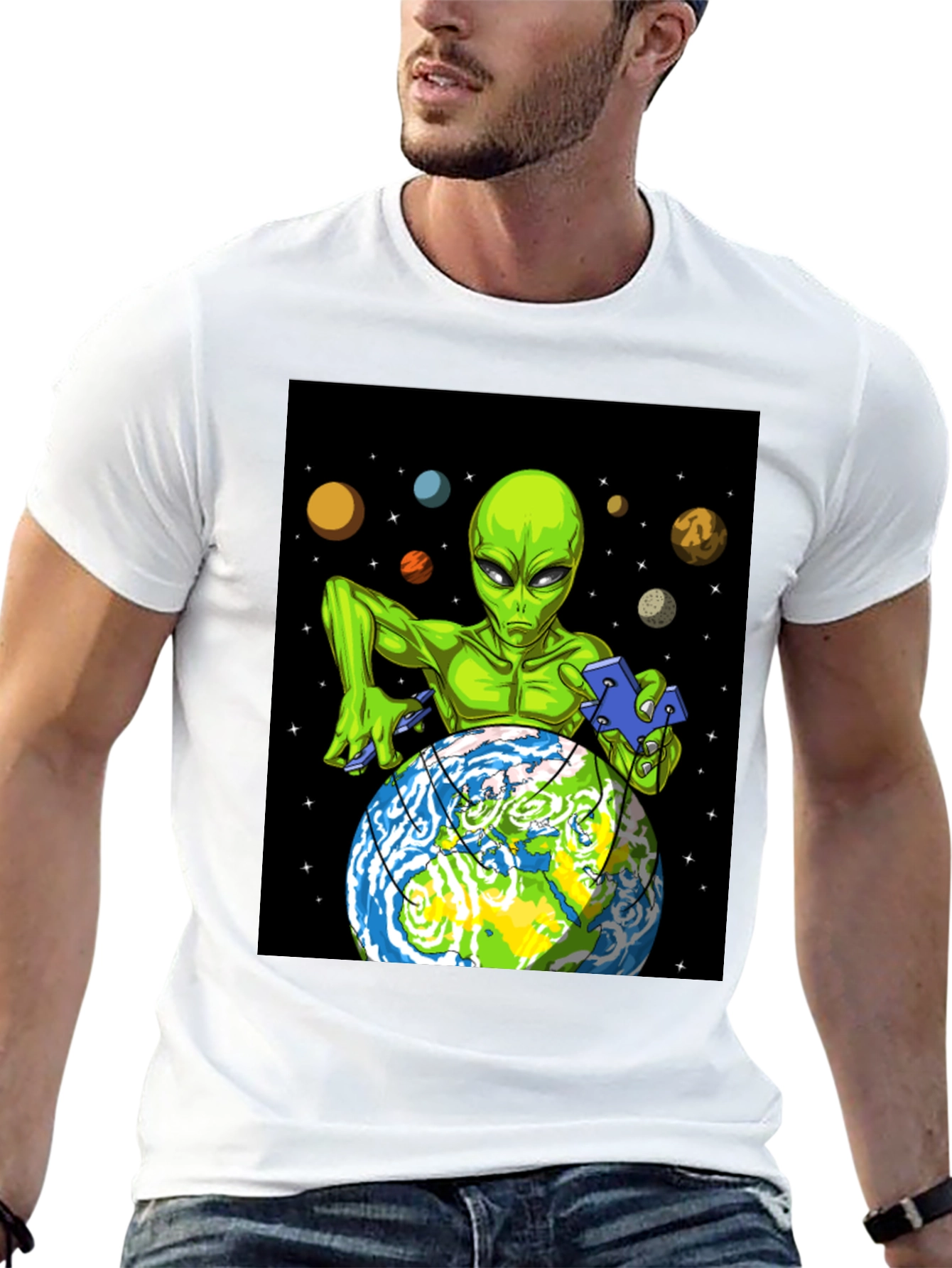 Camiseta Alienígena Dominando la Tierra