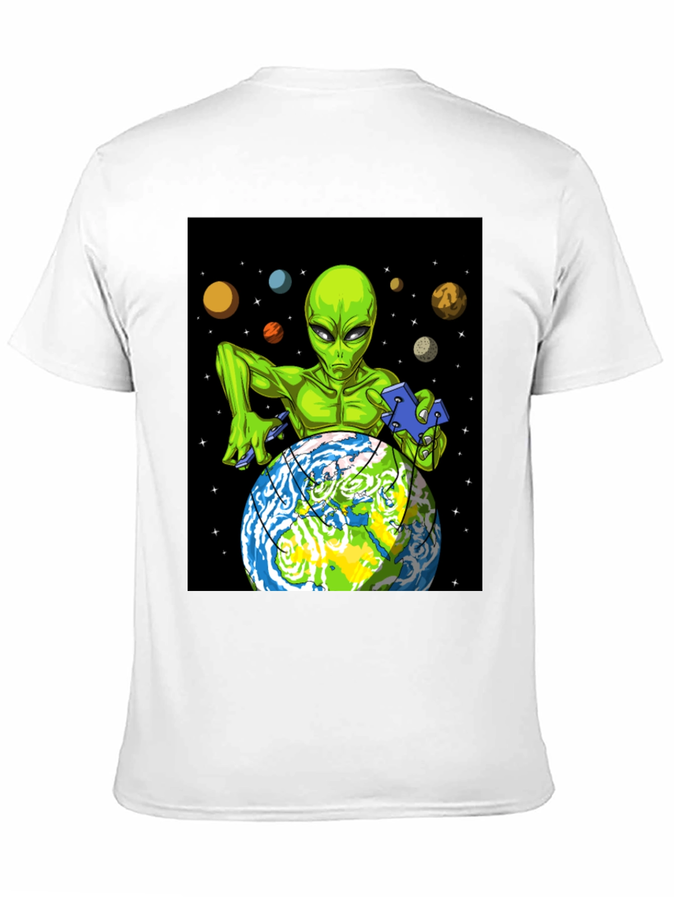 Camiseta Alienígena Dominando la Tierra